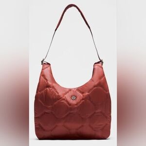 NWT Lululemon quilty pleasures shoulder bag mini 5L